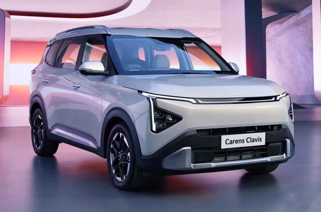 Kia Carens Clavis